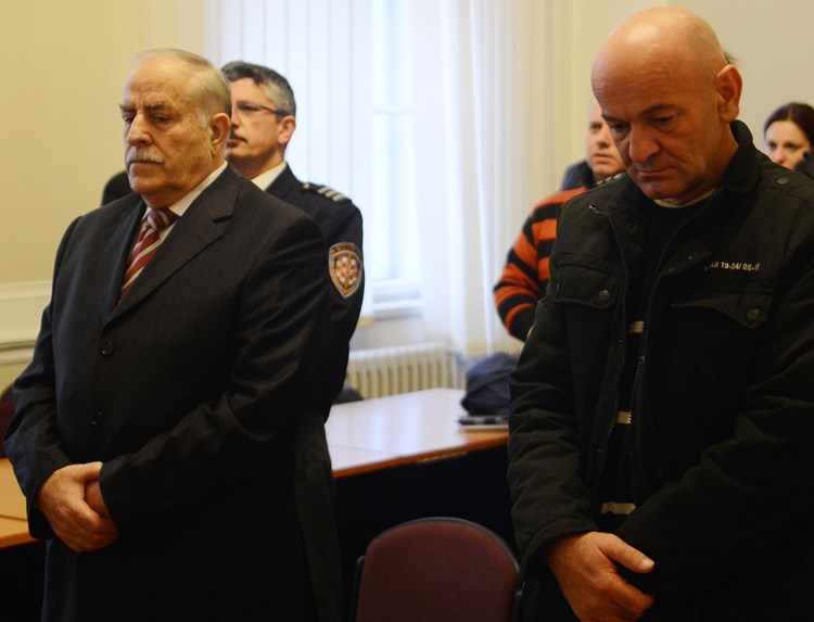 Sefedin Bilali i Nikica Ćurić na objavi presude (Snimio Manuel ANGELINI)