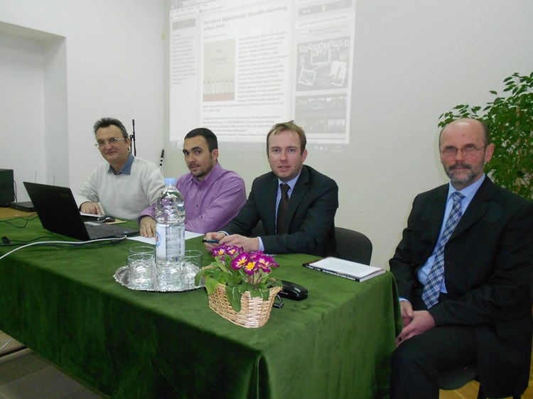 Maurizio Levak, Ivan Žagar, Elvis Orbanić i Ivan Jurković predstavljaju digitalizirani Vjesnik istarskog arhiva (M. RIMANIĆ)