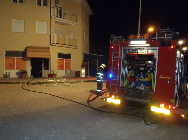 Rovinjski vatrogasci u akciji (Izvor: JVP Rovinj)