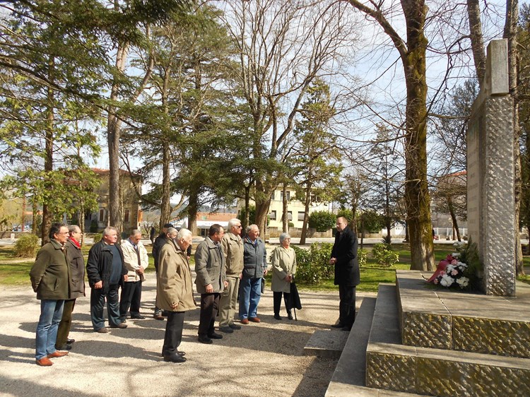 Komemoracija u Parku narodnog ustanka (M. RIMANIĆ)