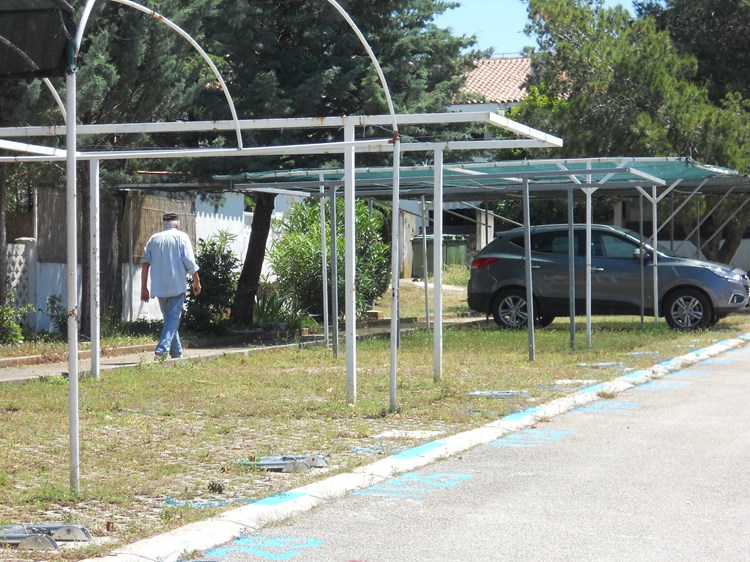 Označena parkirališna mjesta u Barbarigi (P. SOFTIĆ)