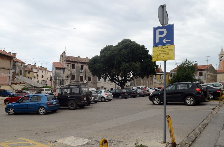 Na tablama ne piše da se parkiranje ne plaća blagdanom (M. ANGELINI)