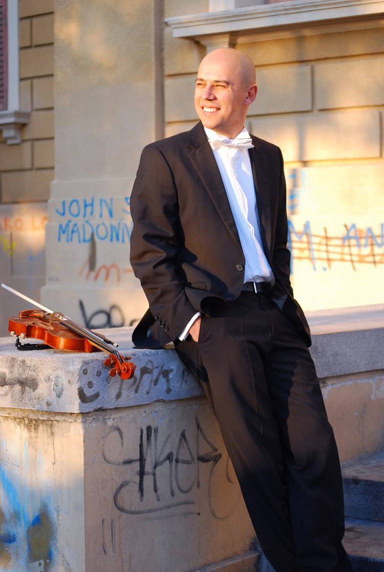 Violinist Zdravko Pleše na 16. Organum Histriae