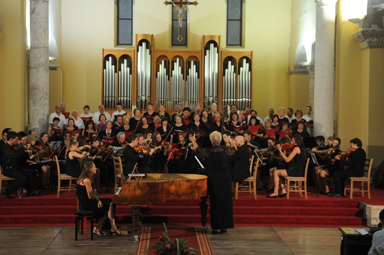 S prošlogodišnjeg gala koncerta u pulskoj katedrali (D. ŠTIFANIĆ)