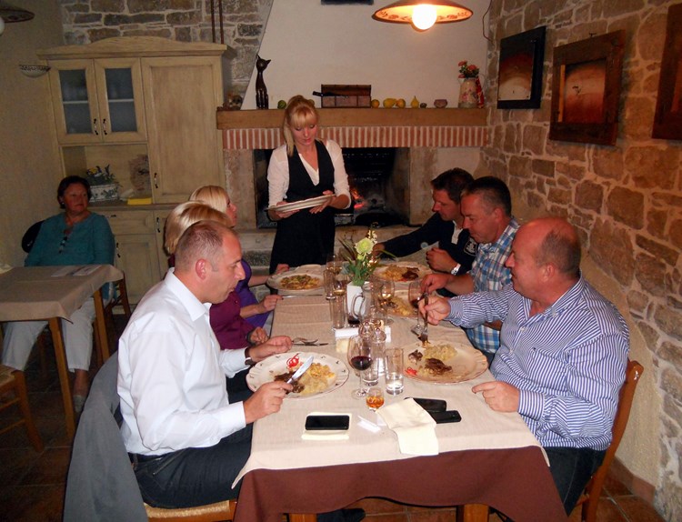 Istra gourmet tour u Bermu (A. DAGOSTIN)