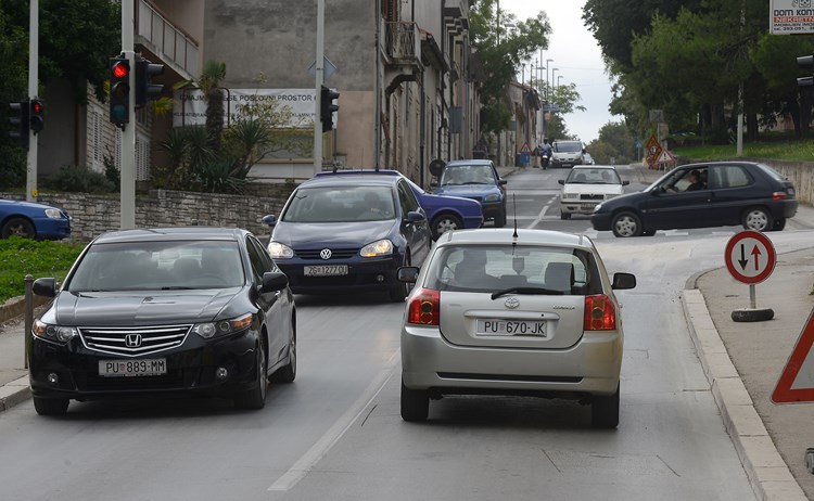 Gornji dio Radićeve ulice zatvorit će se za promet (M. ANGELINI)