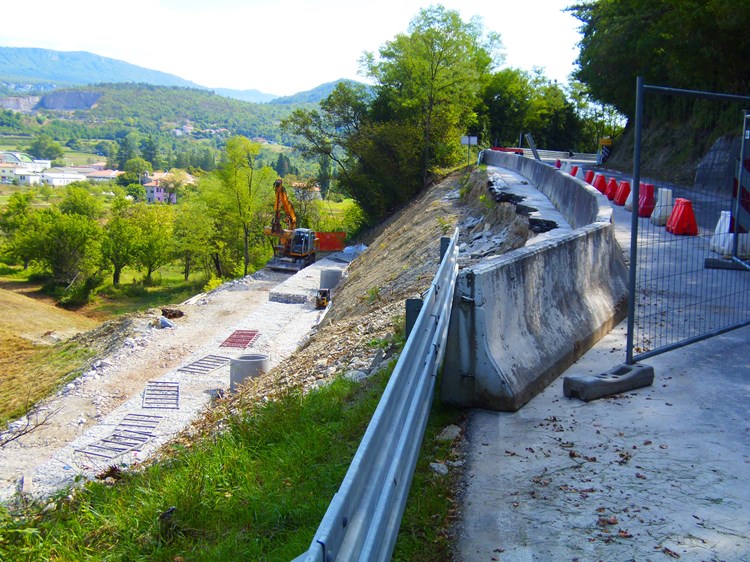 Postavljeni privremeni betonski odbojnici (G. ČALIĆ ŠVERKO)