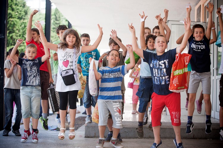 U klupe će danas sjesti 14.400 osnovnoškolaca u 48 osnovnih škola u Istarskoj županiji (A. Čizmić/CROPIX)