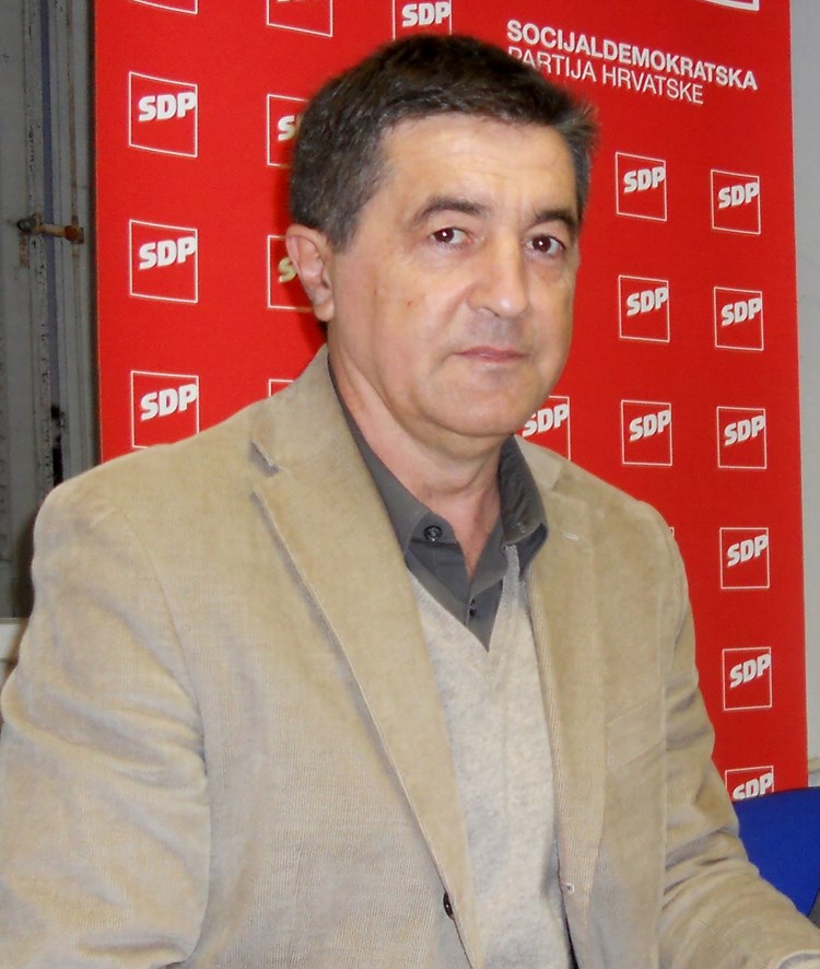 Željko Ernečić (I. RADIĆ)