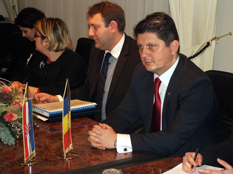 Titus Corlatean, ministar vanjskih poslova Republike Rumunjske (R. SELAN)