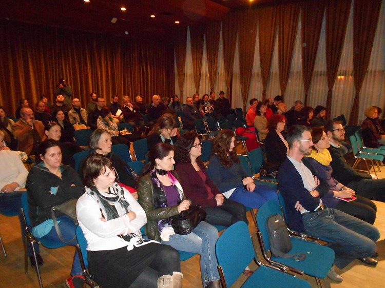 Brojna publika na nastupu pjesnika ovogodišnjeg Goranovog proljeća u Pazinu