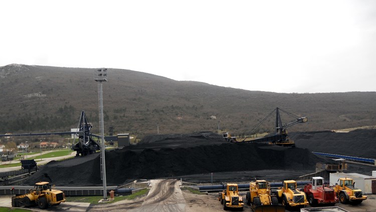 Deponij ugljena u termoelektrani Plomin (I. RADIĆ)