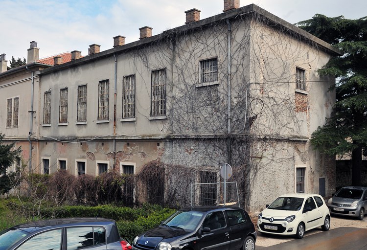 Stoljetna zgrada zadnju je veću adaptaciju doživjela davnih 1980-ih godina (N. LAZAREVIĆ)