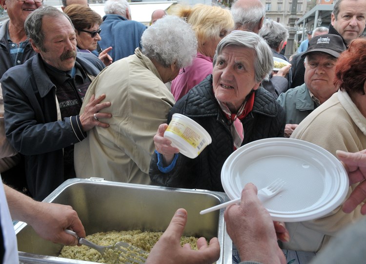 Hrvatska je četvrta po siromaštvu starijih u Europskoj uniji (N. LAZAREVIĆ)