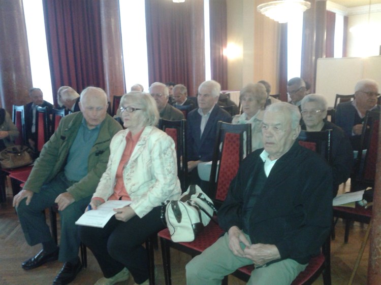 Delegati na skupštini Matice umirovljenika (S. Z. T.)