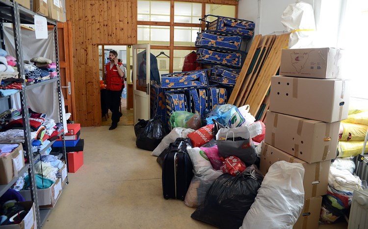Prikupljanje humanitarne pomoći nastavlja se od ponedjeljka u Crvenom križu (M. ANGELINI)