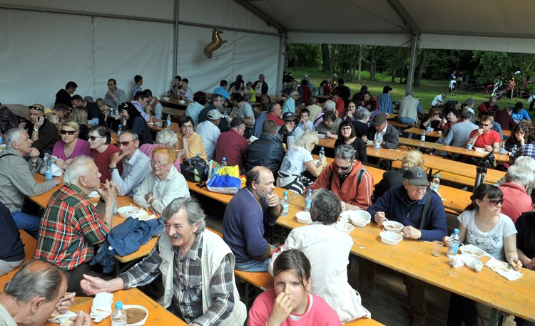 S prošlogodišnje proslave 1. maja u Šijanskoj šumi (N. LAZAREVIĆ)