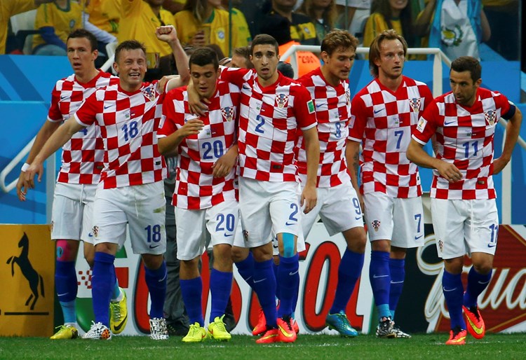 Hrvatska nogometna reprezentacija stigla u Zagreb (Reuters)