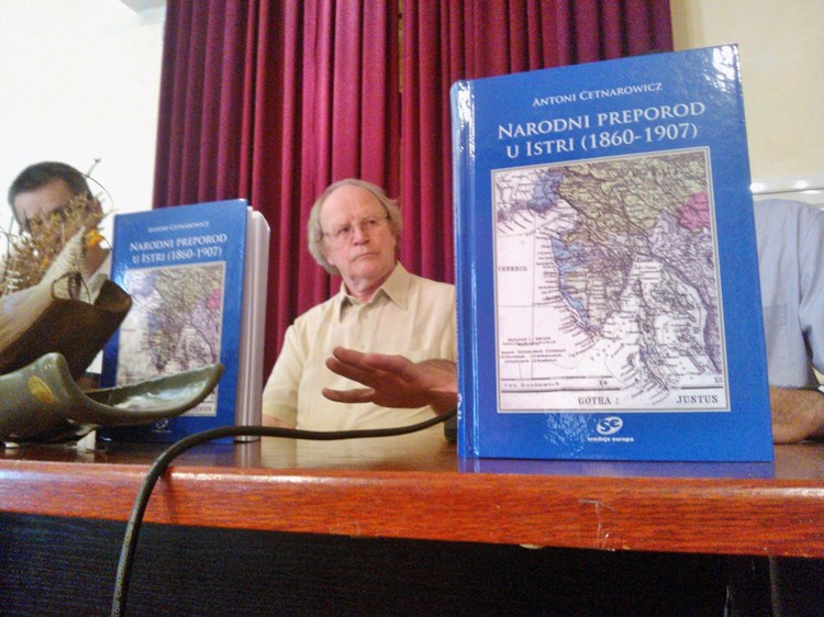 Dr. Antoni Cetnarowitz autor je nekoliko knjiga u hrvatskoj i južnoslavenskoj povijesti 19. stoljeća (Z. ANGELESKI)