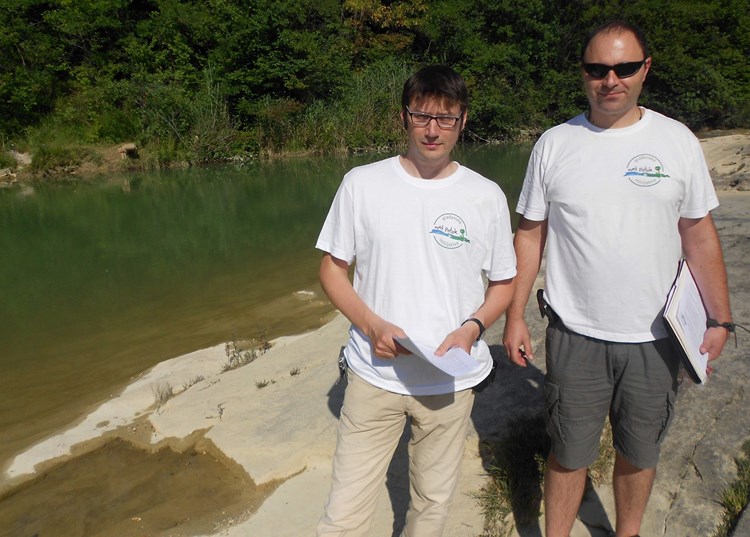 Toni Erdfeld i Goran Jedrejčić traže testiranje na više lokacija da bi se preciznije otkrili uzročnici zagađenja (M. RIMANIĆ)