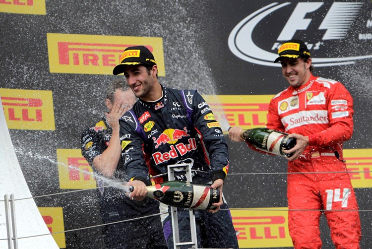 Daniel Ricciardo i Fernando Alonso (Reuters)