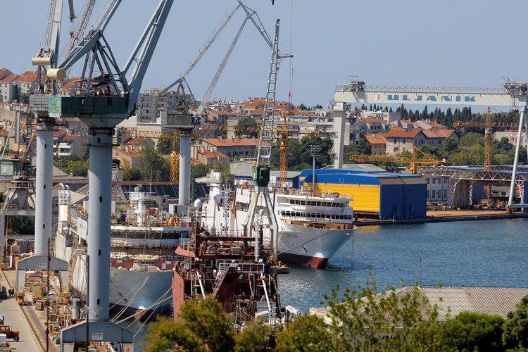 Brodogradilište Uljanik (G. ŠEBELIĆ/CROPIX)