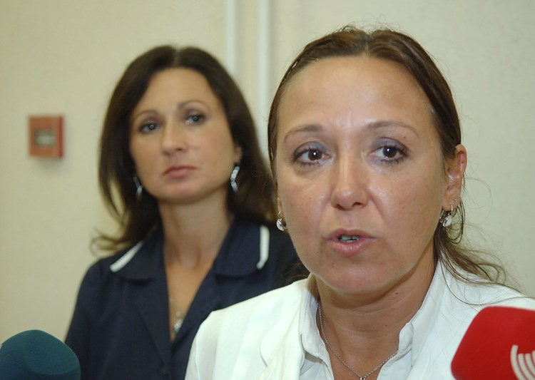 Dr. Irena Hrstić i njena pomoćnica Irena Pucić (D. MEMEDOVIĆ)