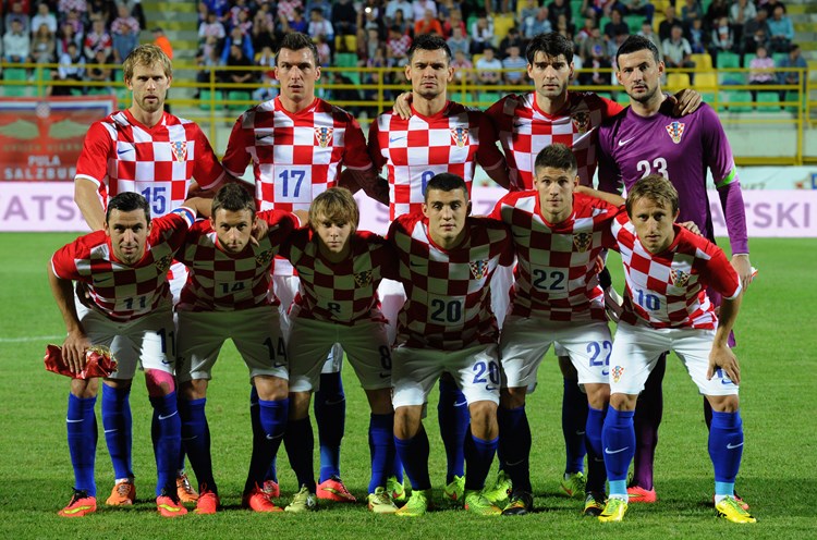 Hrvatska nogometna reprezentacija (M. MIJOŠEK)