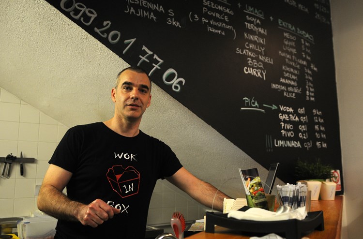 Saša Tomić otvorio je restoran brze prehrane, pripremljene u woku (D. ŠTIFANIĆ)