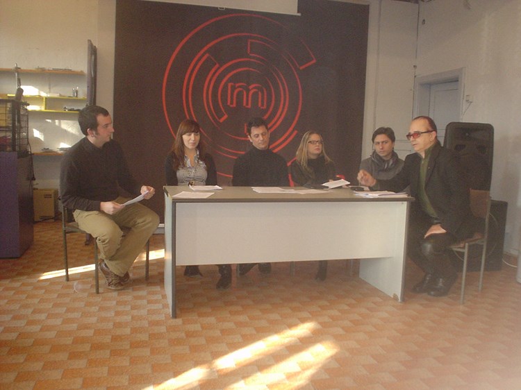 Predstavnici udruga platforme za promišljanje i produkciju novih medijskih kultura u Istri (M. Ra.)