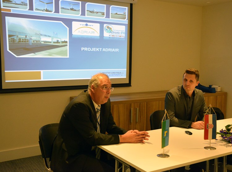 Svemir Radmilo i Dean Boljunčić prezentaciju su održali u medulinskom hotelu Belvedere (N. LAZAREVIĆ)