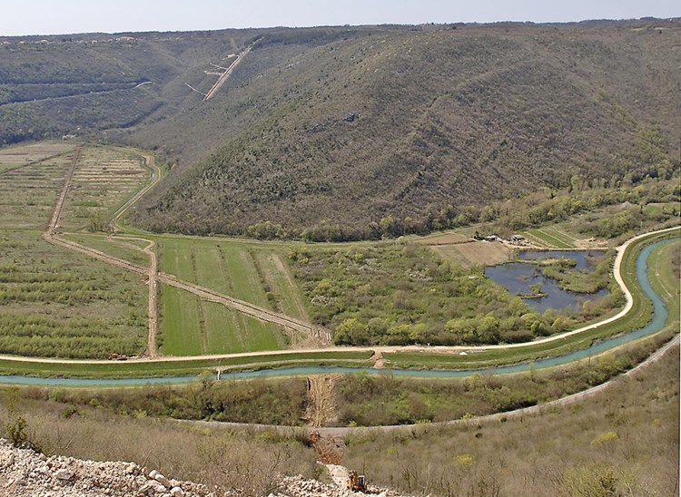 Velik je interes za 50 godišnji zakup 265 hektara državnog poljoprivrednog zemljišta u Raškoj dolini (Arhiva)