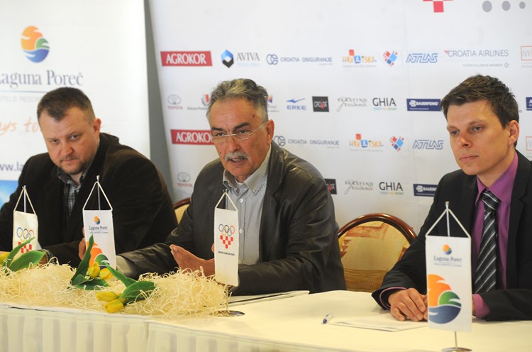 Zoran Štefec, Ivica Gržinić i Dean Krizmanić na jučerašnjoj konferenciji za novinare (M. MIJOŠEK)