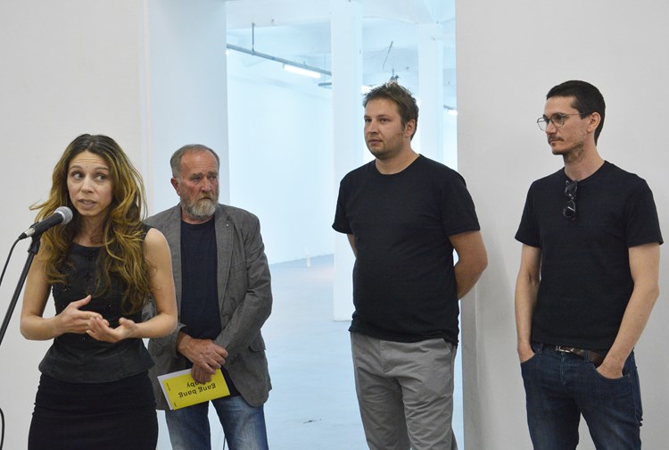 Izložbu je otvorila Ketrin Milićević Mijošek i kustos Mladen Lučić uz autore Hrvoja Urumovića i Marka Vojnića Gina (D. MEMEDOVIĆ