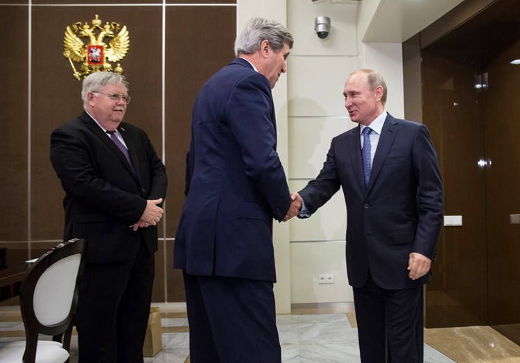 Putin i Kerry o okončanju rata u Siriji (AFP)