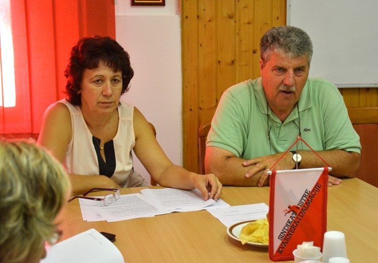 Zabrinuti sindikalisti - Marina Cvitić i Bruno Bulić (N. LAZAREVIĆ)