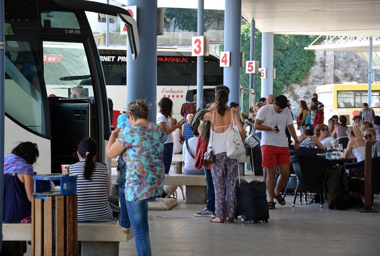 Putnici su iskrcani na autobusnom kolodvoru u Puli (N. LAZAREVIĆ)