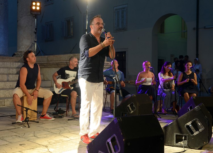 Tonyjev unplugged koncert na Forumu (D. ŠTIFANIĆ)
