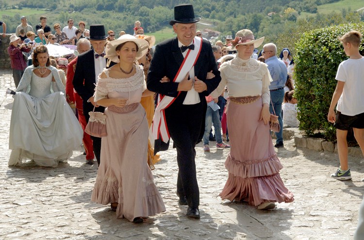 Šindako ud buzetskiga komuna potpisao dečižjon (M. MIJOŠEK)