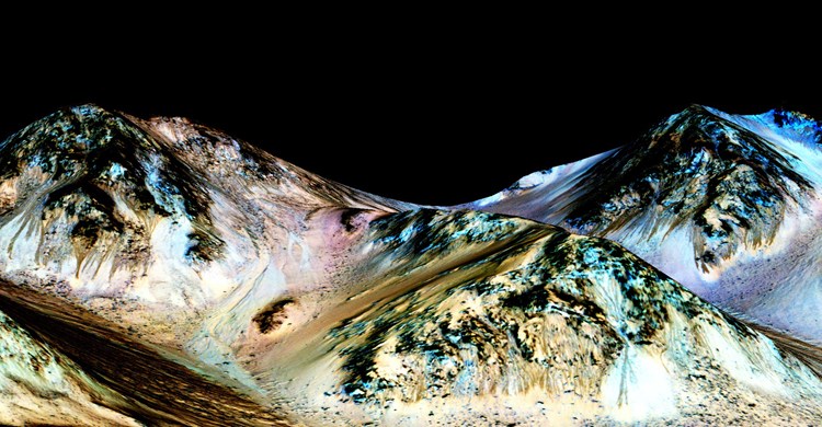 Prisutnost vode na Marsu upućuje na značajnu mogućnost mikrobiološkog života