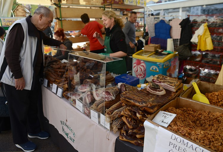 Festival zdrave hrane na pulskoj tržnici (M. ANGELINI)