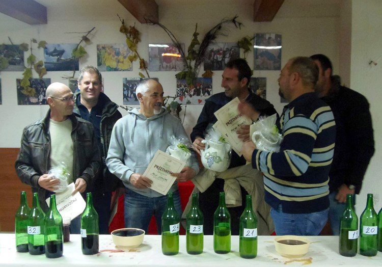 Nagrađeni vinari (G. ČALIĆ ŠVERKO)