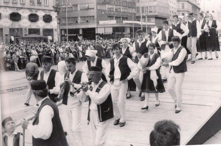 Na 20. međunarodnoj smotri folklora u Zagrebu 1985. godine