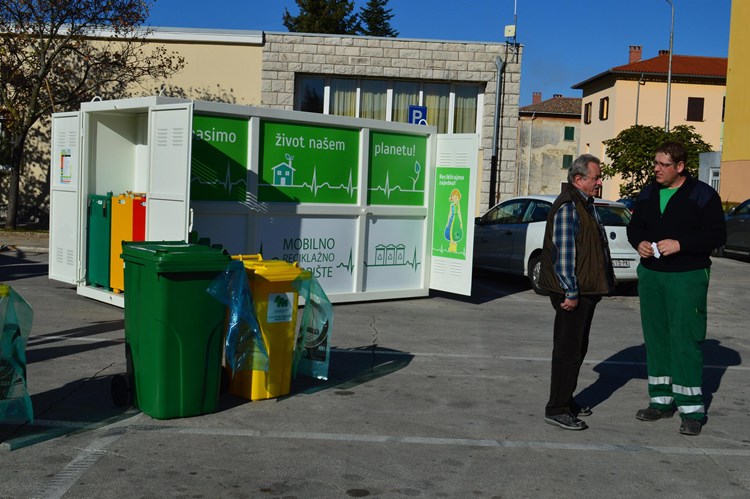 Mobilno reciklažno dvorište (A. ŠĆULAC)