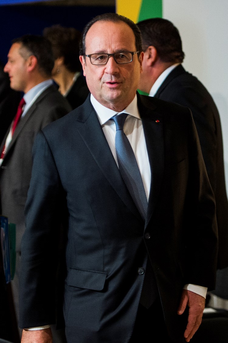 Hollande najavio susret s Obamom i Putinom oko formiranja velike koalicije za borbu protiv IS-a (AFP)