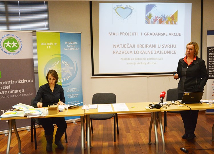Predstavljanje projekata u Istarskoj razvojnoj agenciji (Danilo MEMEDOVIĆ)