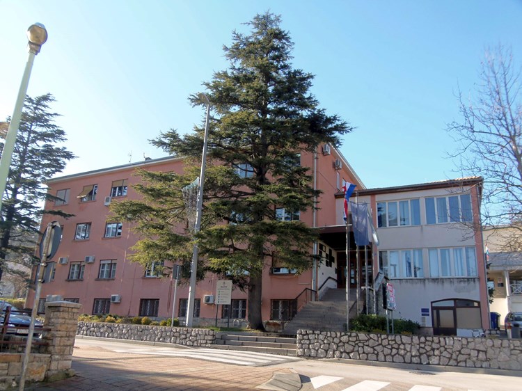 Novi ured u zgradi gradske uprave (G. ČALIĆ ŠVERKO)