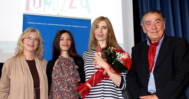 Pobjednica natječaja Federica Marzi, članice žirija Laura Marchig i Tea Tulić te inicijator Foruma Tomizza Milan Rakovac  (M. G)