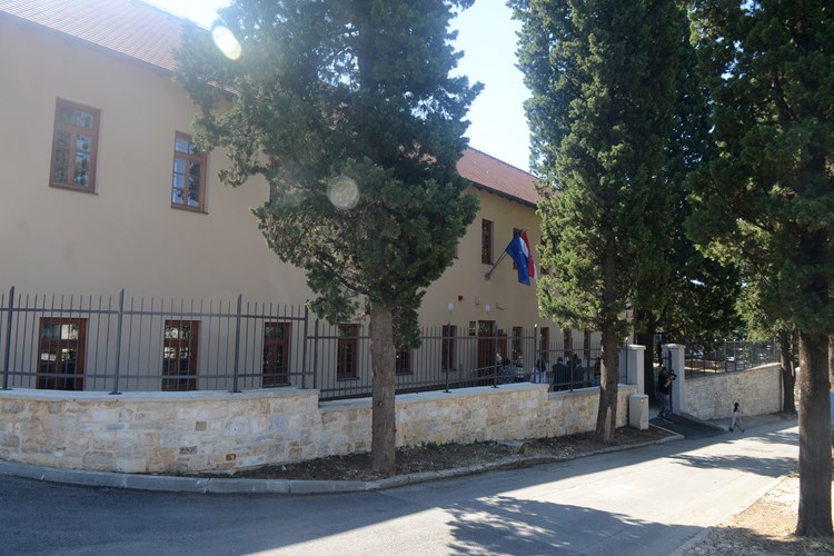 Rekonstruirana zgrada bivše vojarne Istarskih brigada svečano je otvorena krajem kolovoza (Dejan ŠTIFANIĆ)