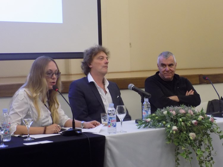 Tonči Huljić i Zoran Predin na panelu kojeg je vodila Jasna Nanut (N. ORLOVIĆ RADIĆ)